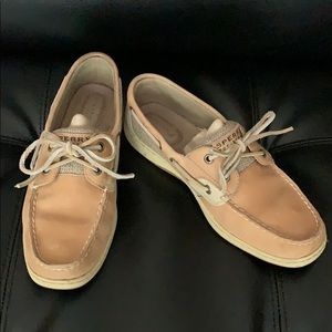 Sporty Top-siders Like New